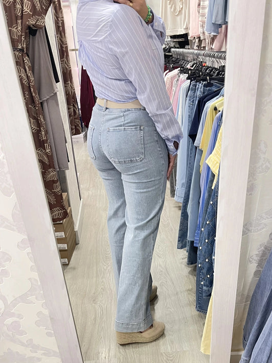Vaquero Laura
