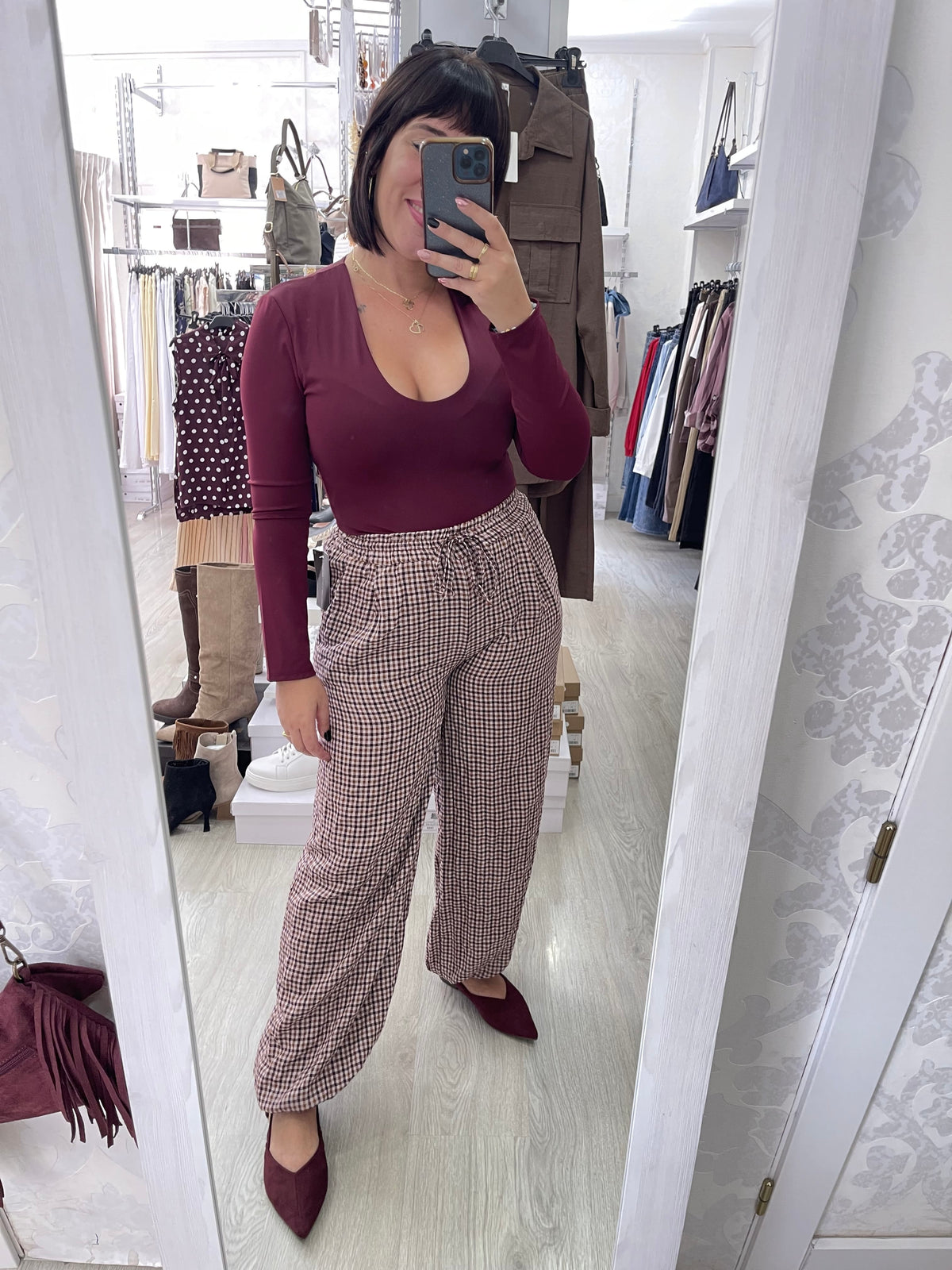 Pantalón Vichy burdeos