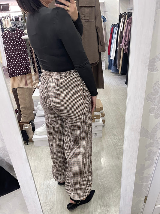 Pantalón Vichy oscuro