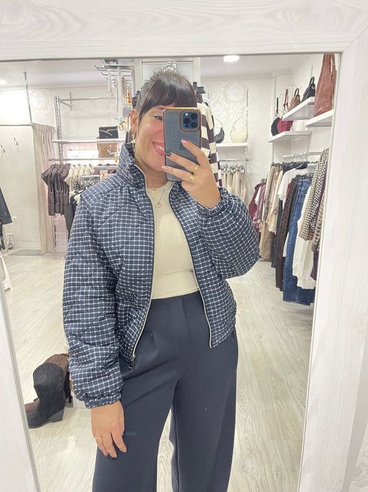 Chaqueta acolchada azul