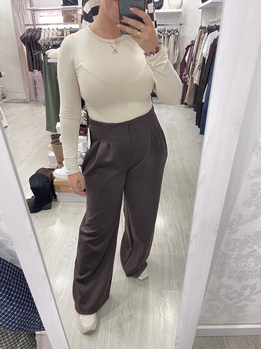 Pantalón Nora chocolate