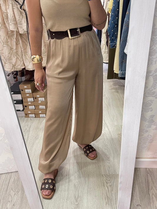 Pantalón bombacho camel
