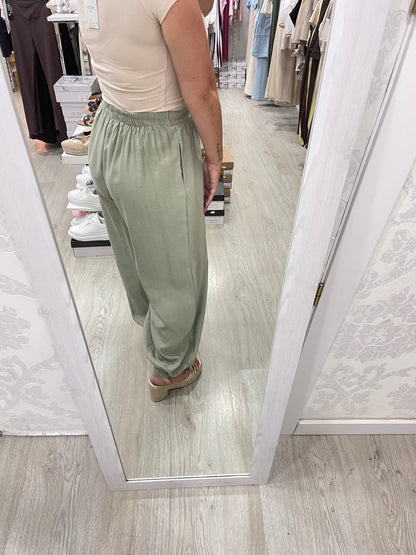 Pantalón bombacho Sesy verde