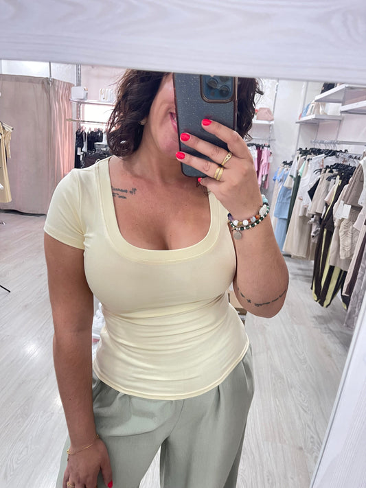 Camiseta Rocio Amarilla