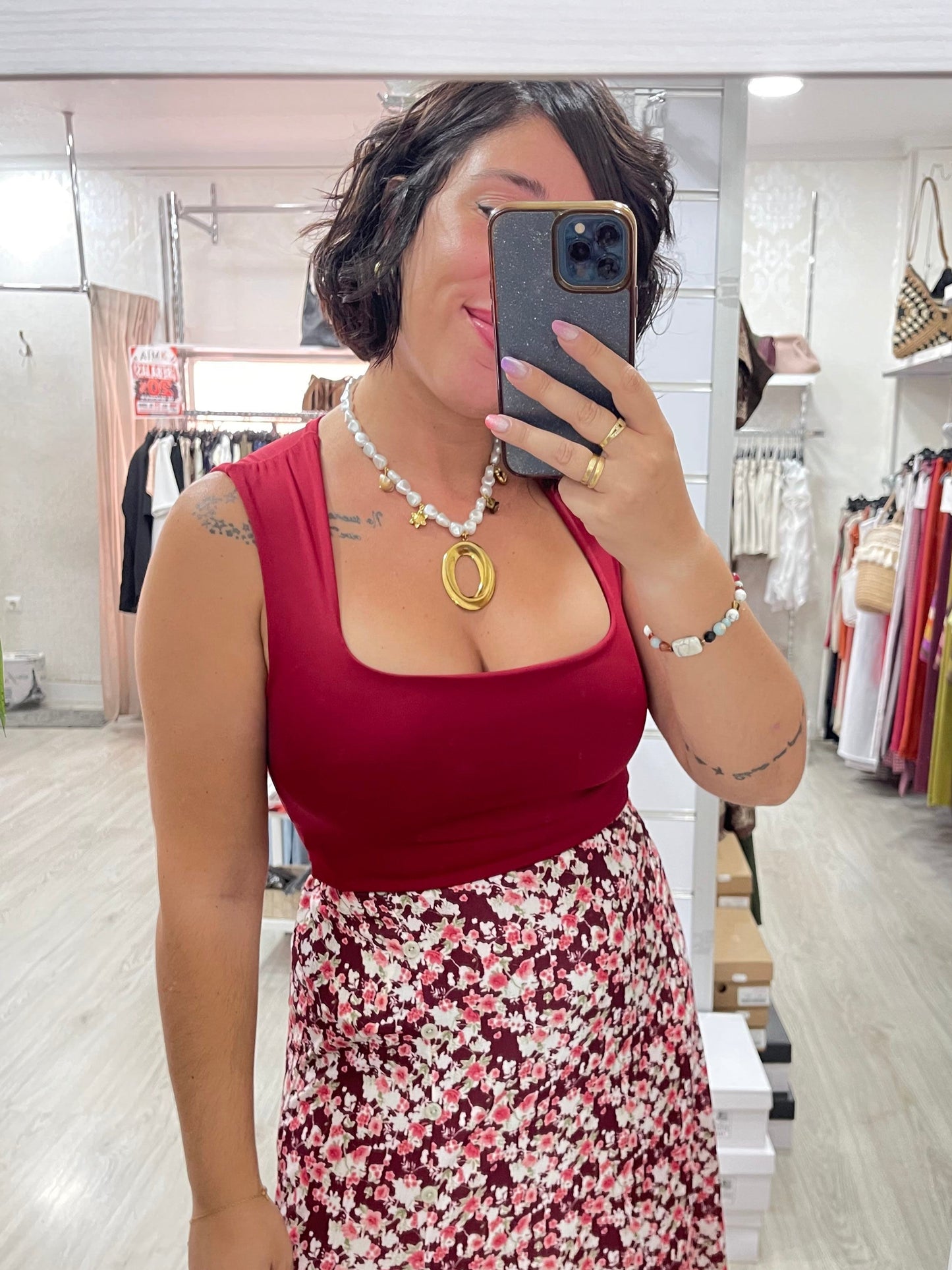 Top licra U rojo sangre