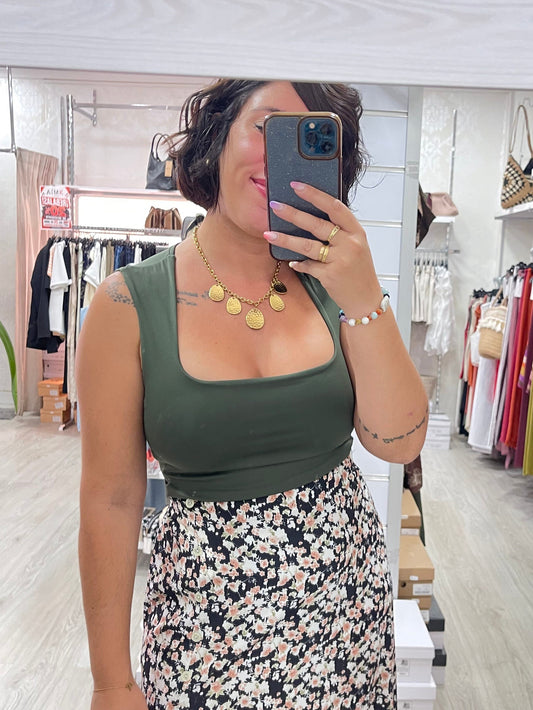 Top licra U verde