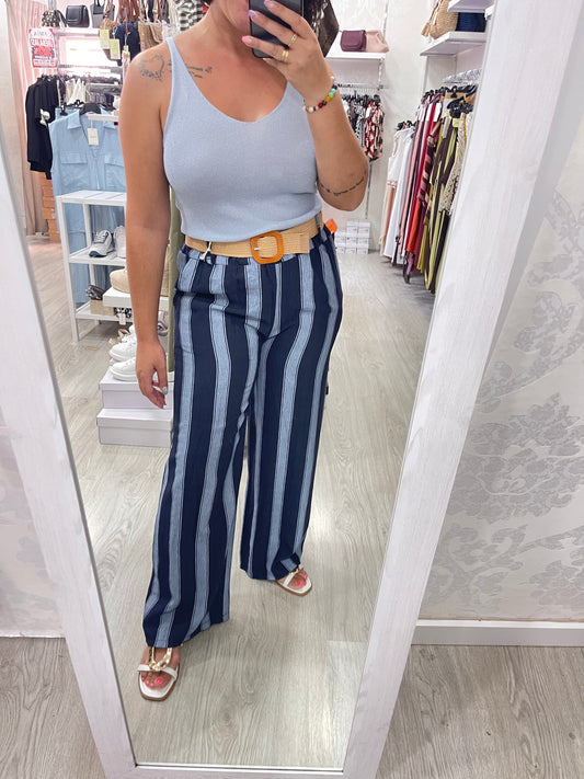 Pantalón rayado azul