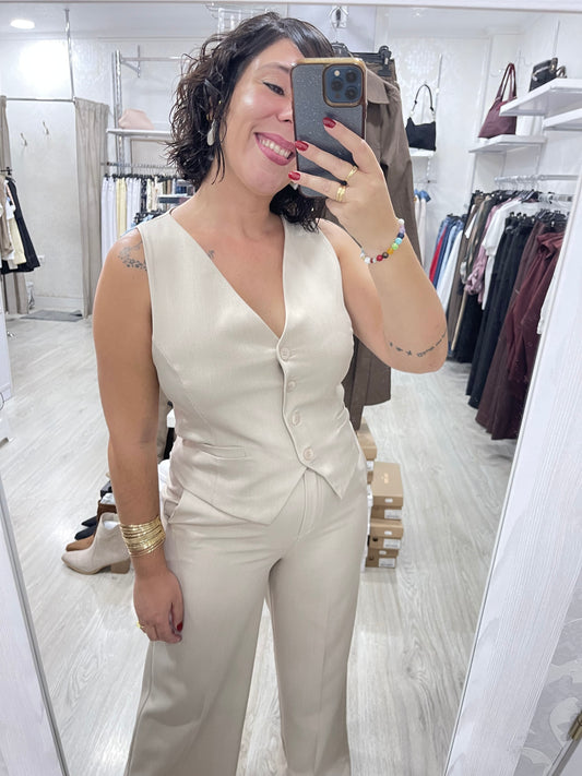 Chaleco traje beige
